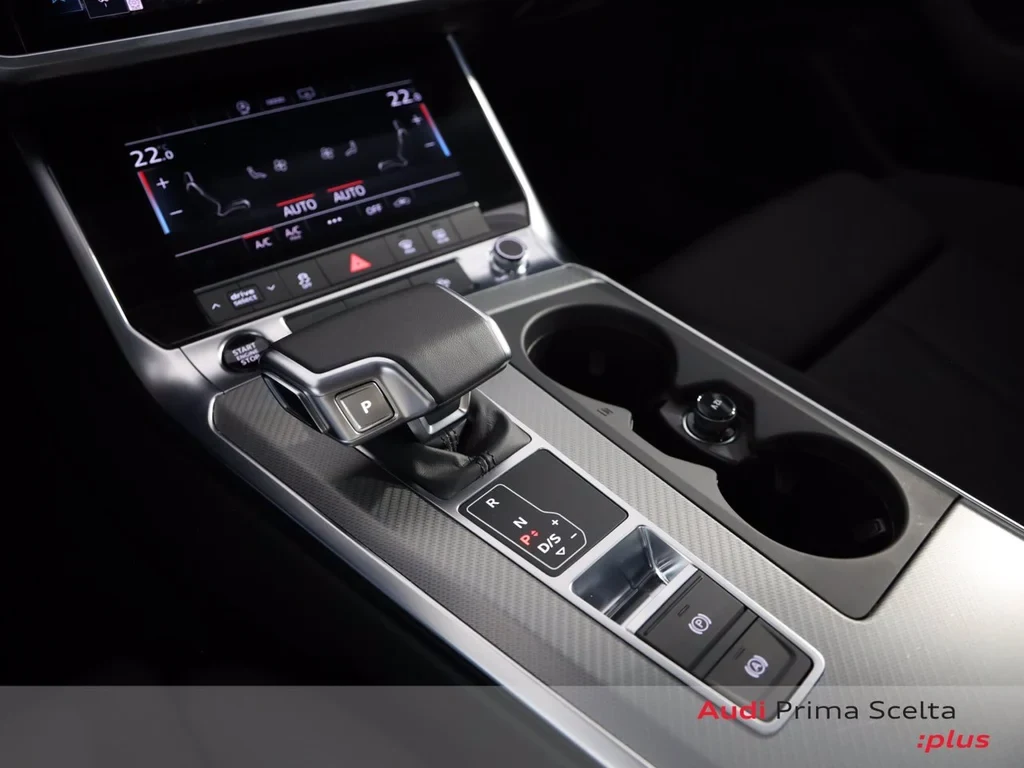 AUDI A6 Avant A6 avant 40 2.0 tdi mhev 12v s line edition quattro s-tronic