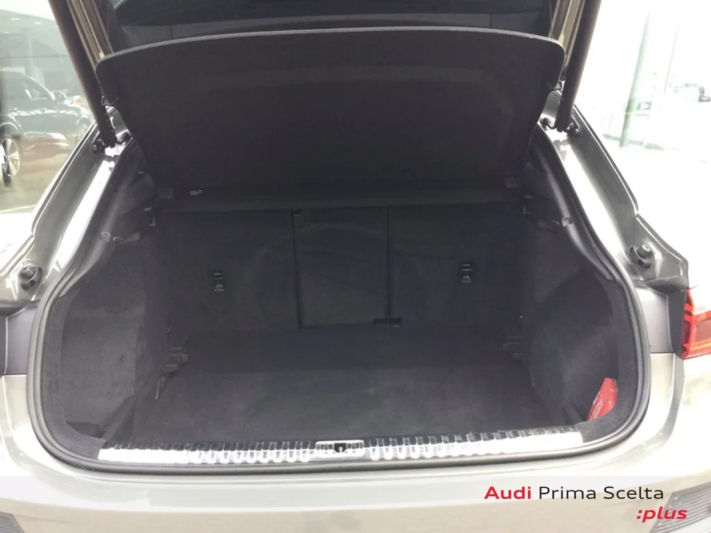 AUDI Q3 Sportback Q3 sportback 35 2.0 tdi s-tronic