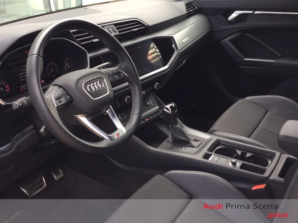 AUDI Q3 Sportback Q3 sportback 35 2.0 tdi s-tronic